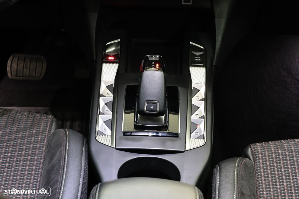DS DS3 Crossback 1.2 PureTech Performance Line EAT8 - 17