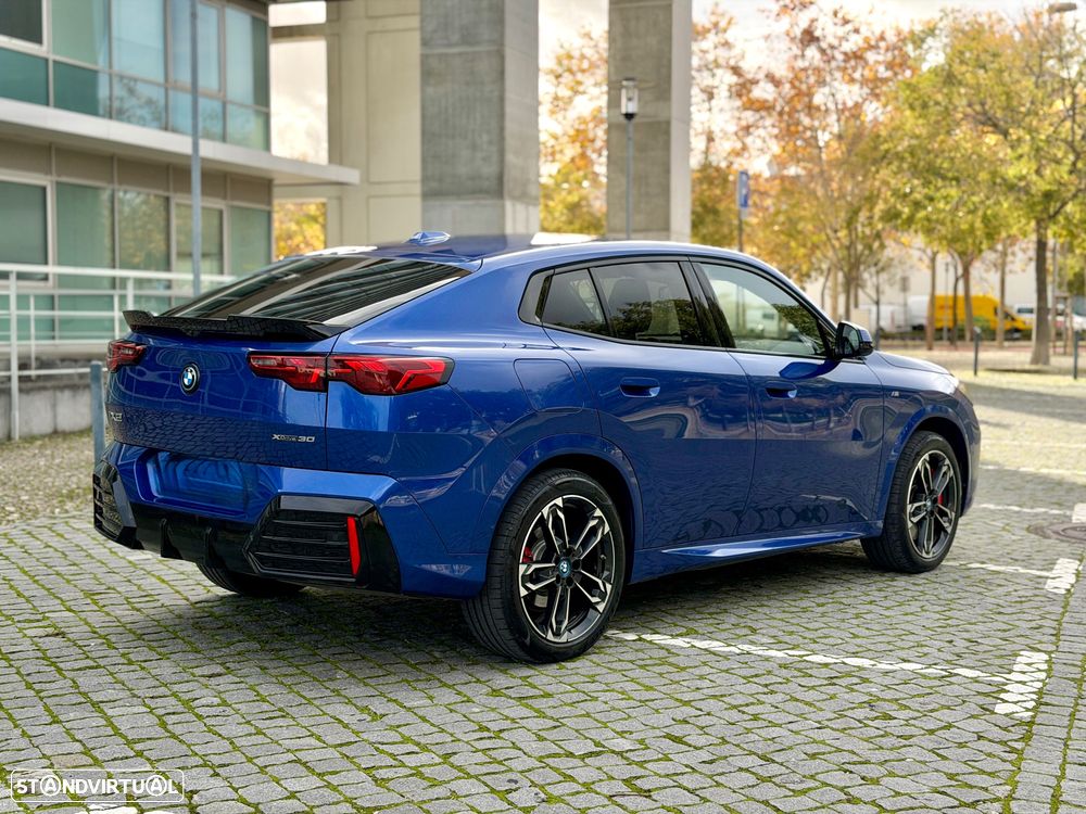 BMW iX2 xDrive30 Pack Desportivo M Pro - 11