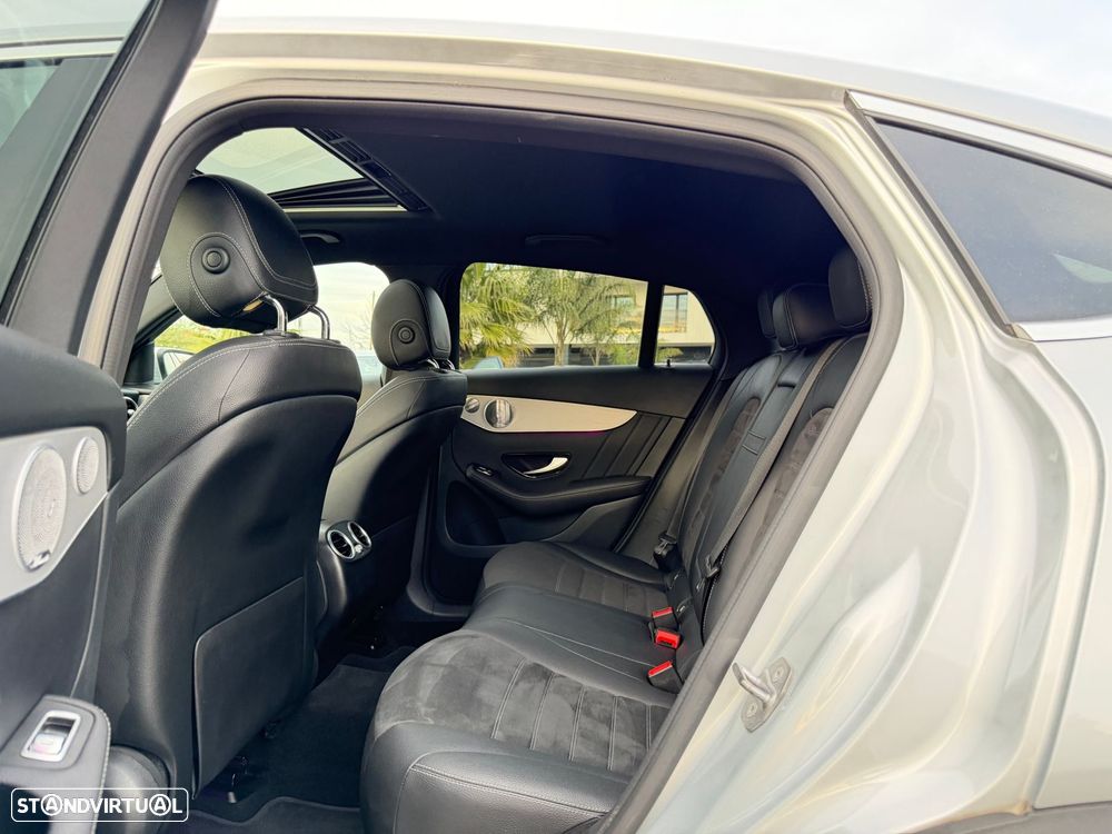 Mercedes-Benz GLC 300 e Coupé 4Matic - 49