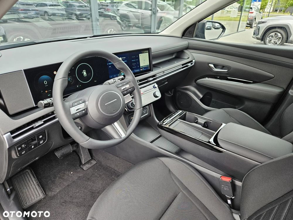 Hyundai Tucson 1.6 T-GDi HEV Executive 2WD - 16