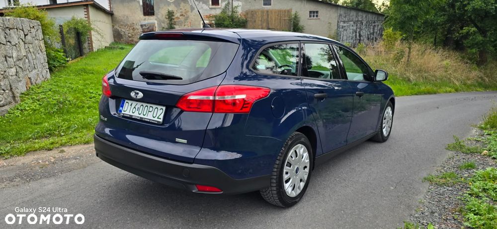 Ford Focus 1.0 EcoBoost Edition - 4