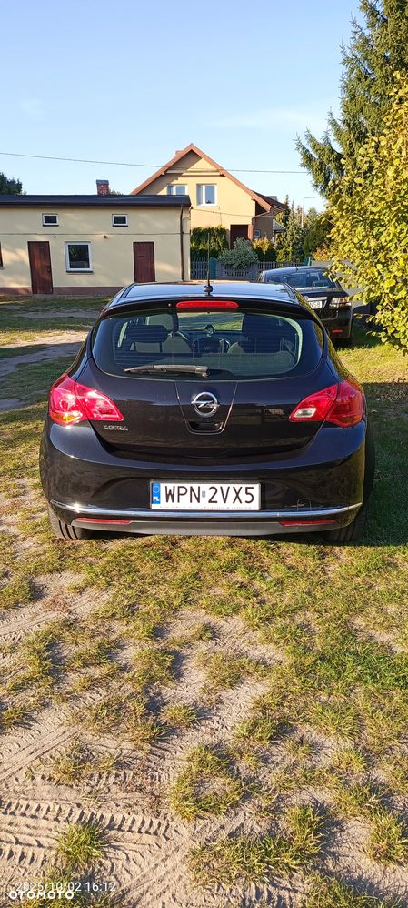 Opel Astra IV 1.6 Essentia - 3