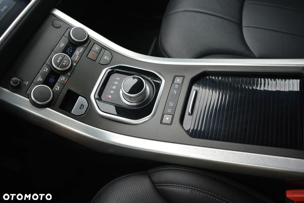 Land Rover Range Rover Evoque TD4 SE Dynamic - 25