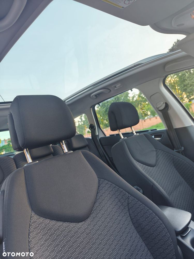 Peugeot 308 2.0 HDi Premium - 9