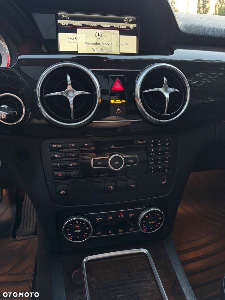 Mercedes-Benz GLK - 15