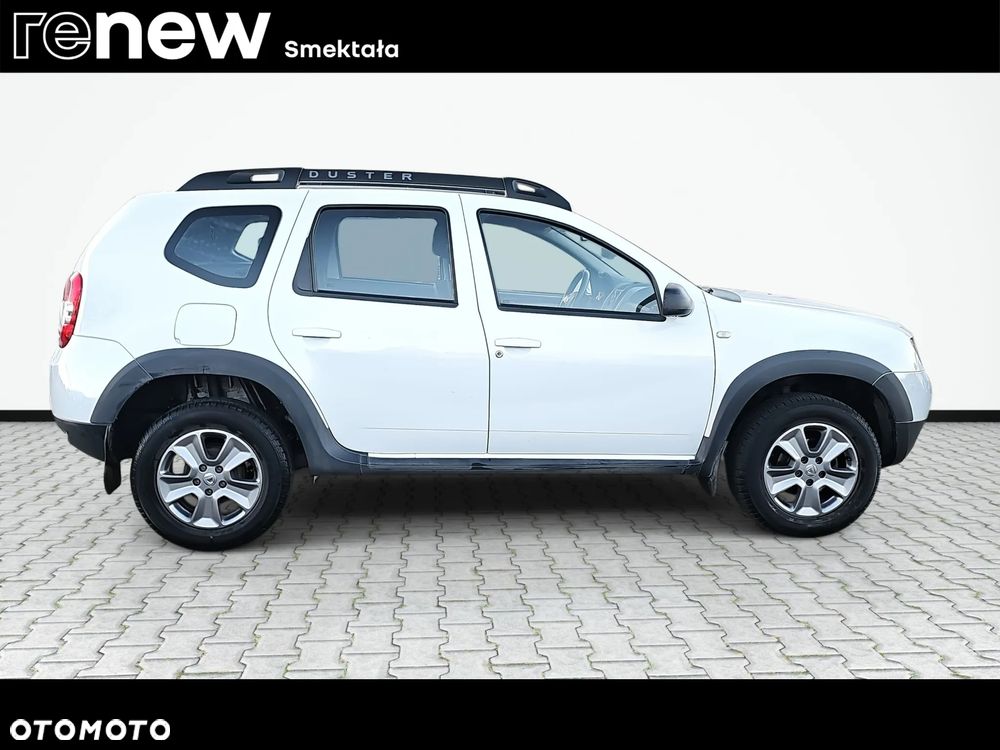 Dacia Duster 1.6 SCe Laureate S&S - 4