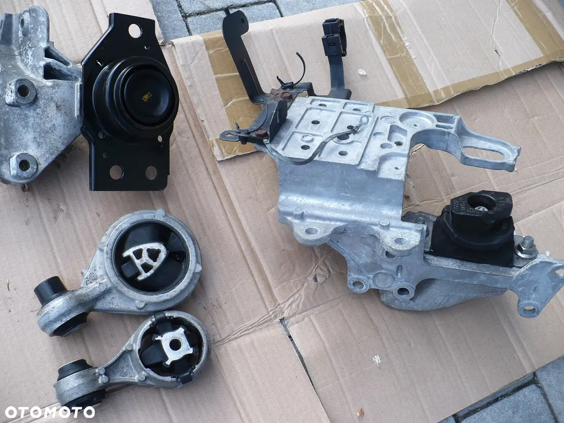 qashqai J10 2.0DCI LAPA WSPORNIK PODUSZKA GLOWNA SKRZYNI BIEGOW 167TYS. PRZEB. EU. - 5