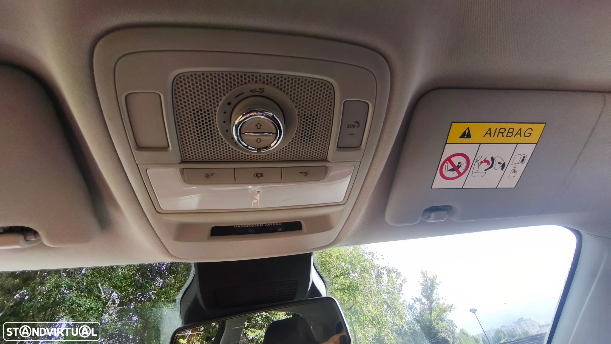 MG ZS EV 44.5 kWh Luxury - 41