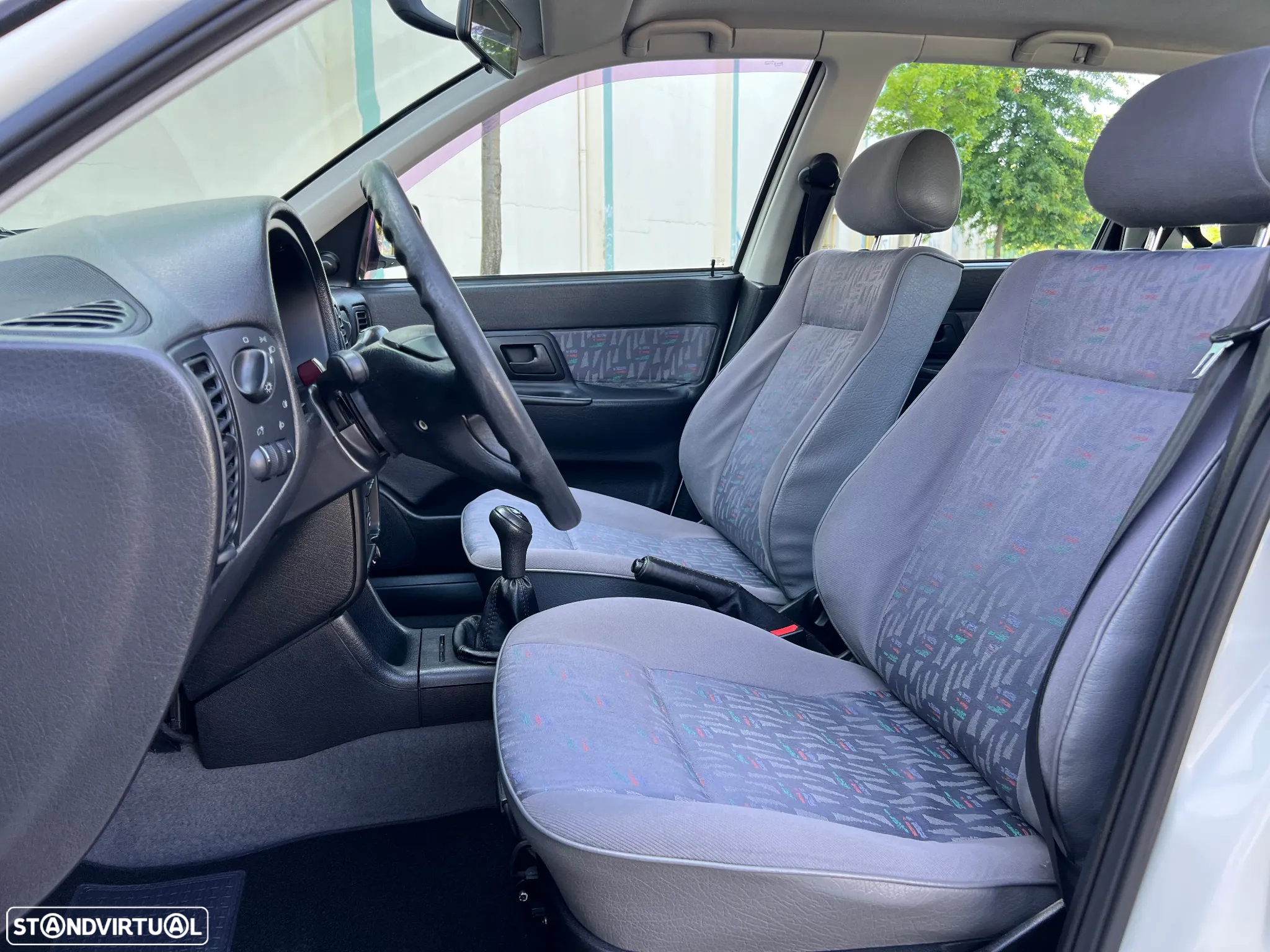 SEAT Cordoba Vario 1.6 SXE - 8