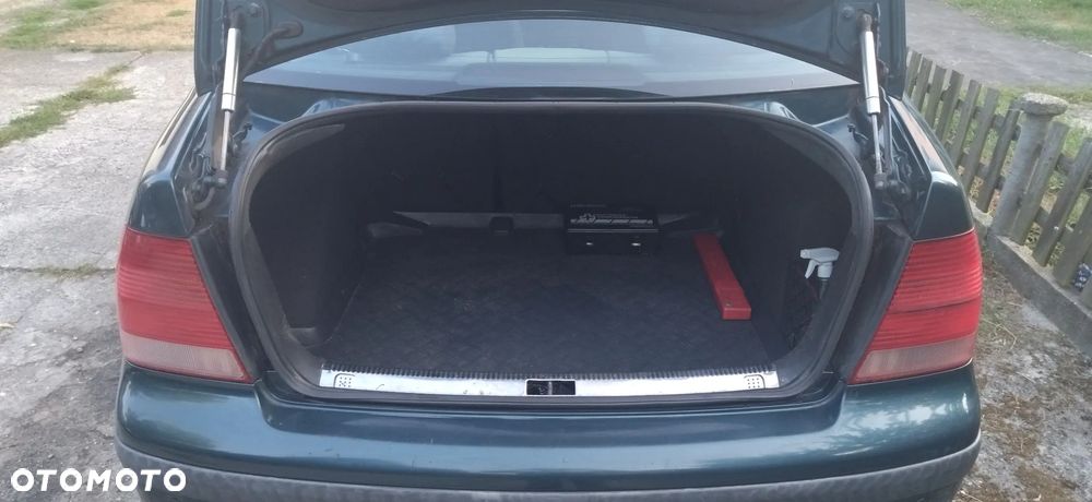 Volkswagen Bora 1.9 TDI - 2