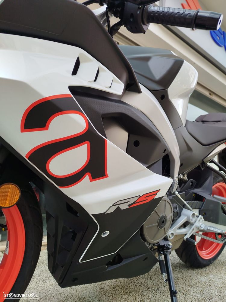 Aprilia RS 457 - MOTA DE SERVIÇO !! - DESDE 90 EUR / MÊS !! - 12