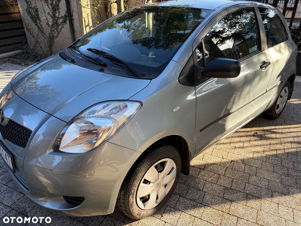 Toyota Yaris 1.0 Terra - 4