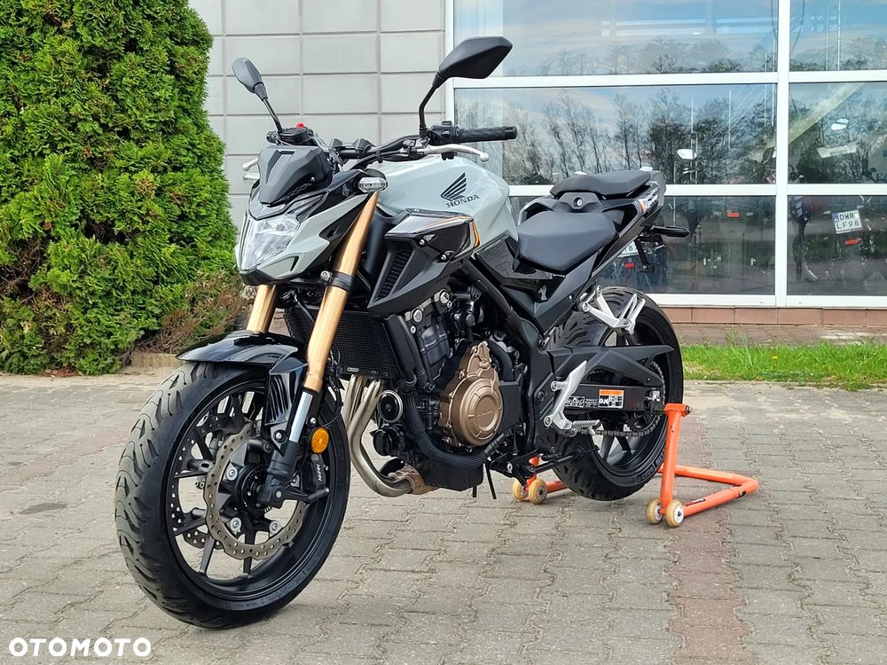 Honda CB - 10