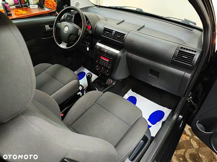 Volkswagen Fox - 38