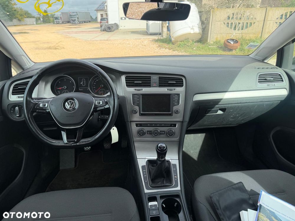 Volkswagen Golf 1.6 TDI BlueMotion Trendline - 13