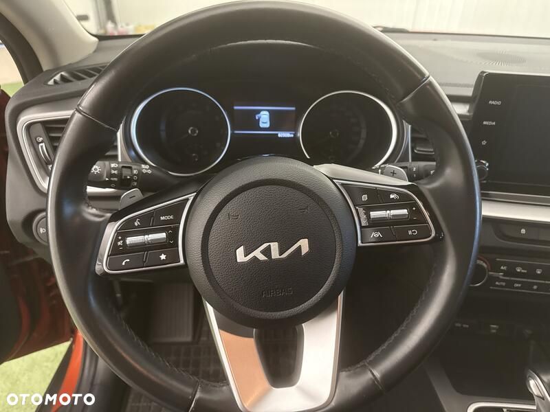 Kia XCeed 1.5 T-GDI M DCT - 13