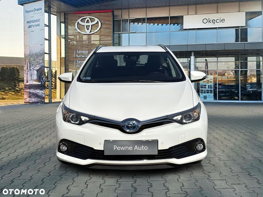 Toyota Auris Hybrid 135 Premium - 8
