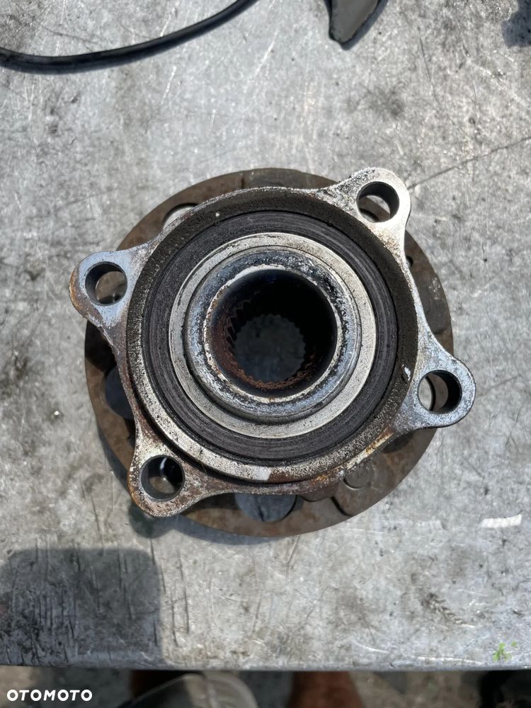 Piasta SsangYong Tivoli lewy przód 1.6 XDI - 2