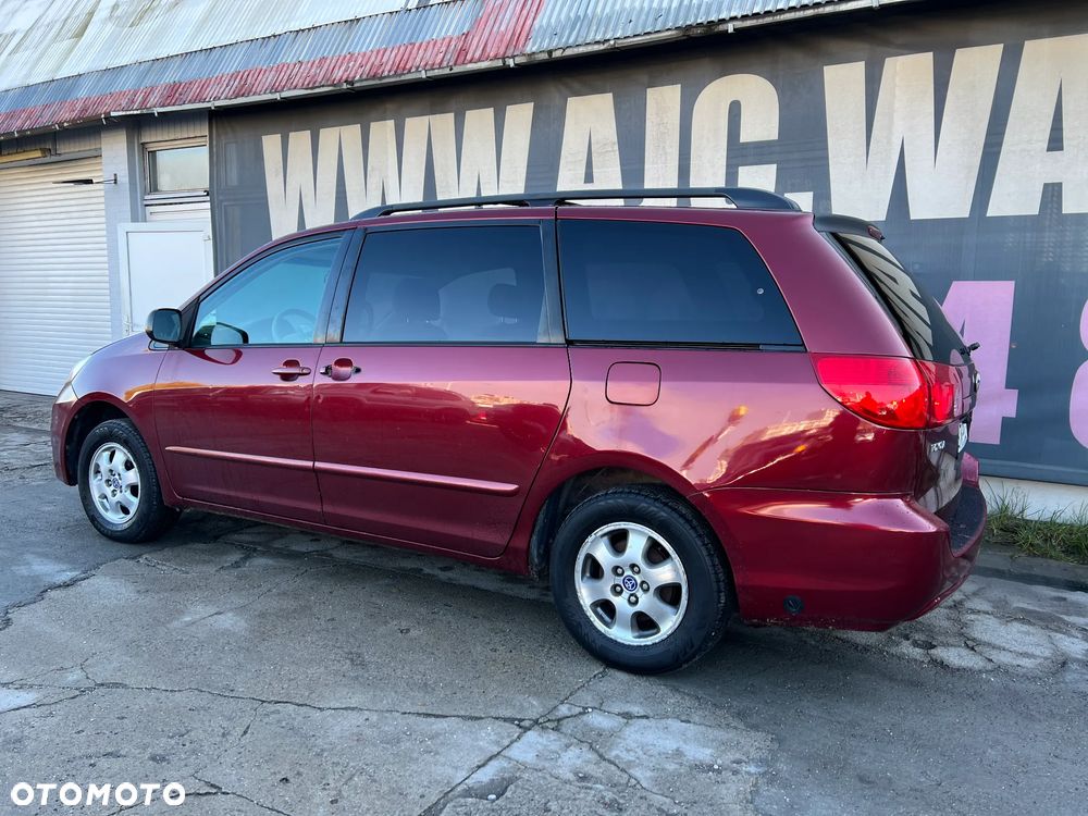 Toyota Sienna ver-3-5-v6 - 2