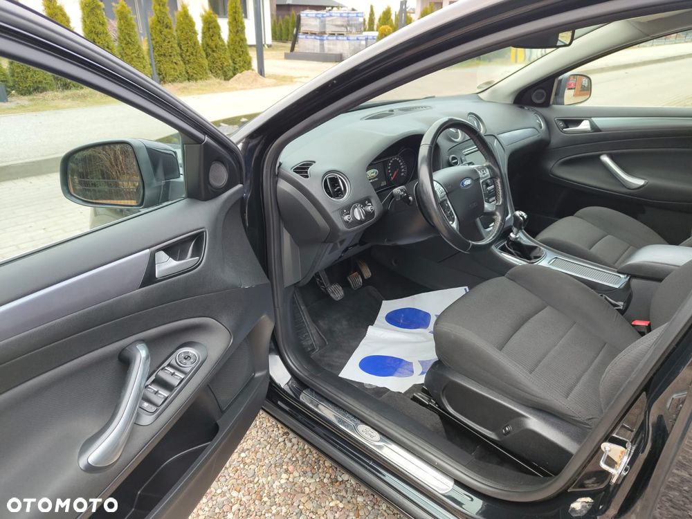 Ford Mondeo 2.0 TDCi Platinium X Plus (Titanium) - 9
