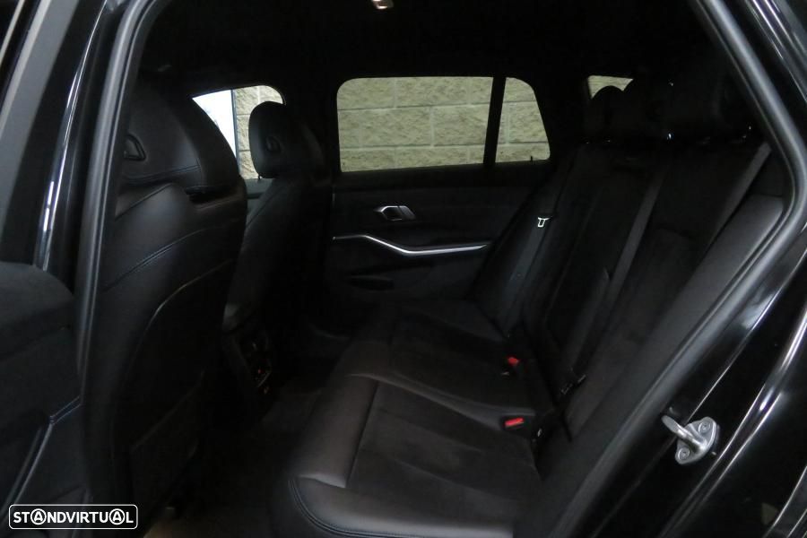 BMW 320 d Pack M Auto - 31