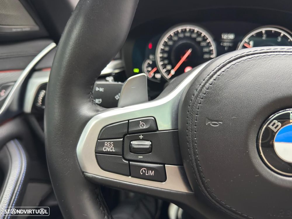 BMW 520 d Pack M Auto - 28