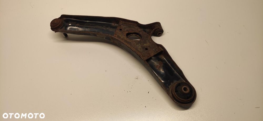 KIA VENGA HYUNDAI IX20 WAHACZ PRAWY PRZÓD PRZEDNI 09-15 - 2