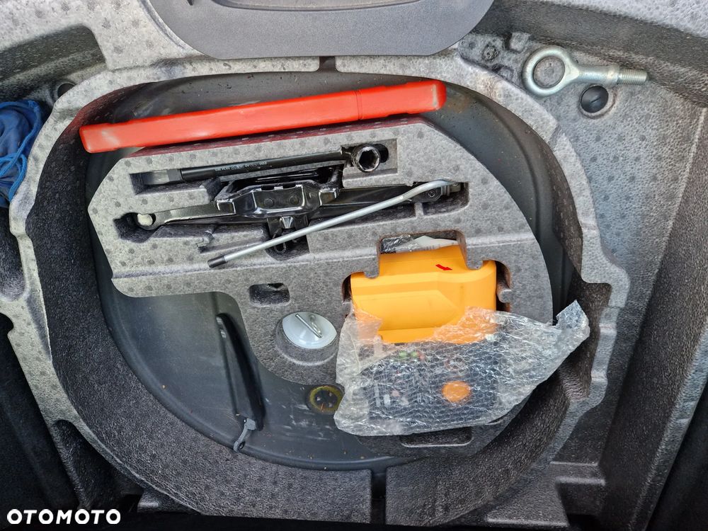 VOLVO V50 S40 MASKA ZDERZAK BŁOTNIK DRZWI LUSTERKO XENON  452-46 2.5T 220KM AWD MANUAL 2004-2012 - 8