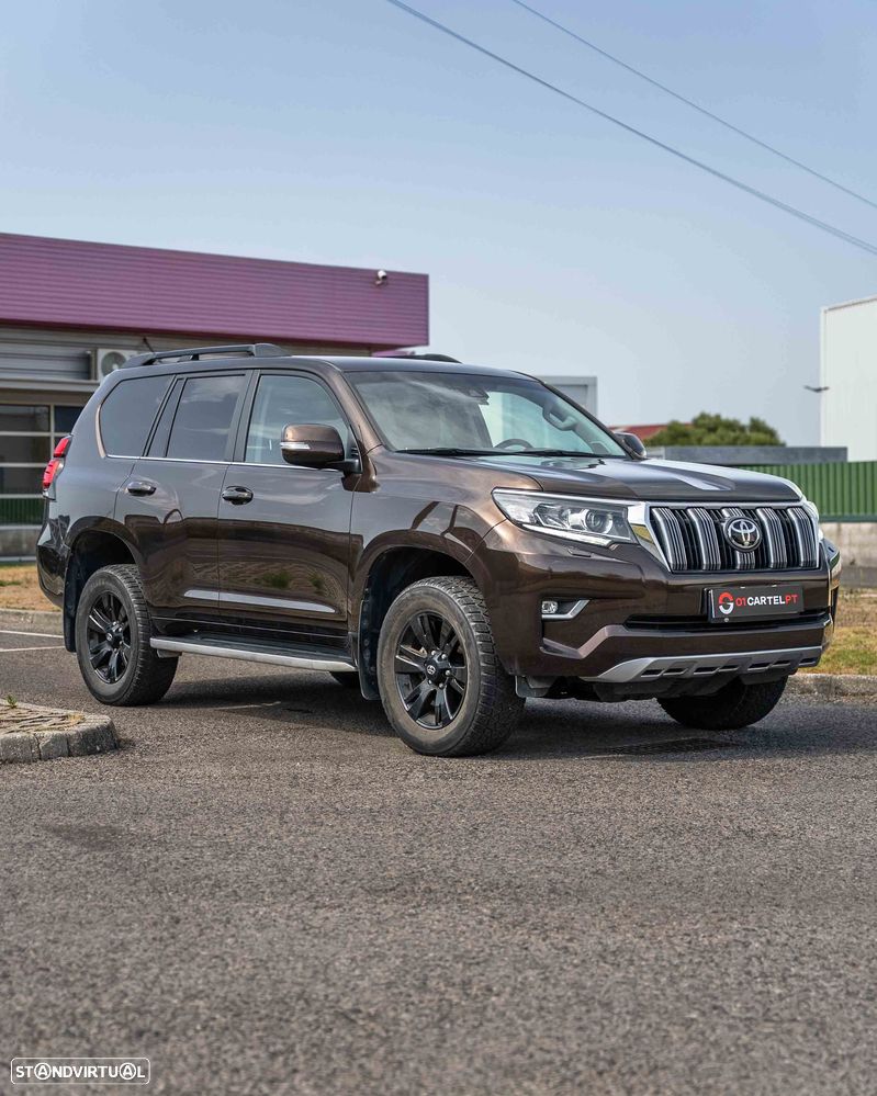 Toyota Land Cruiser Prado - 2
