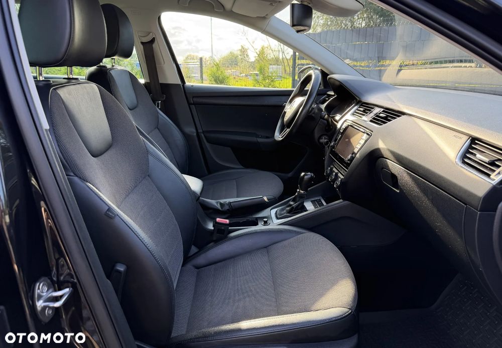 Skoda Octavia 2.0 TDI DSG Premium Edition - 31