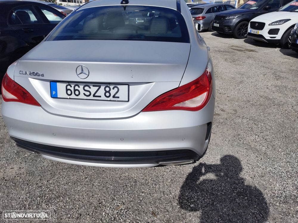 Mercedes-Benz CLA 200 d Urban - 6