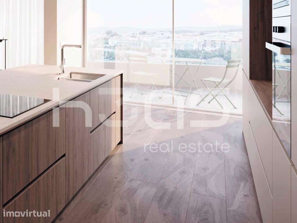 Apartamento T2 com dois lugares de garagem e arrumo fechado - Grande imagem: 5/12