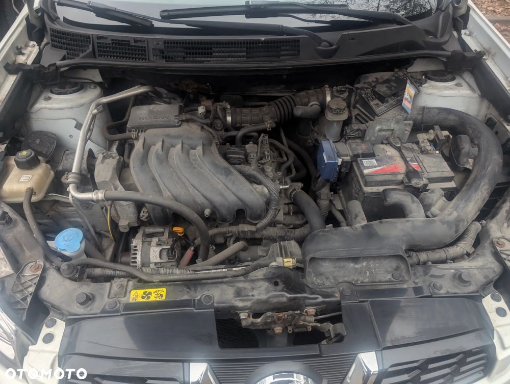 Nissan Qashqai 1.6 Acenta - 6