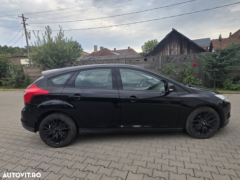 Ford Focus 1.6 TDCi ECOnetic 88g Start-Stopp-Sy Titanium - 11