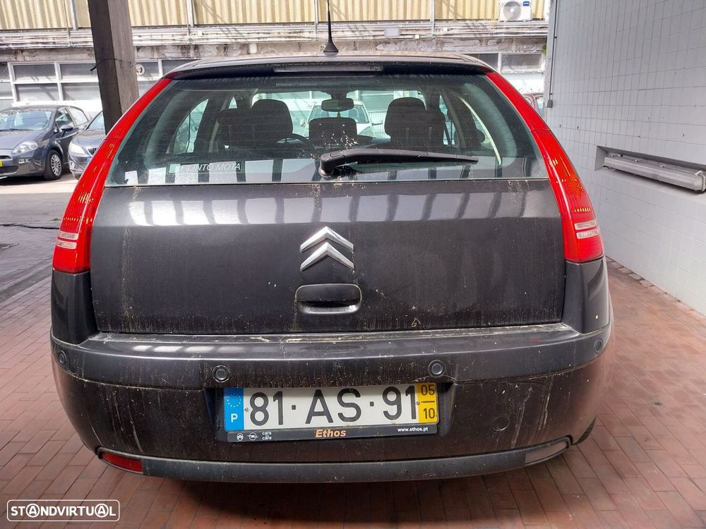 Citroën C4 1.4 16V SX - 13