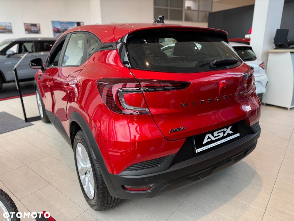 Mitsubishi ASX - 4