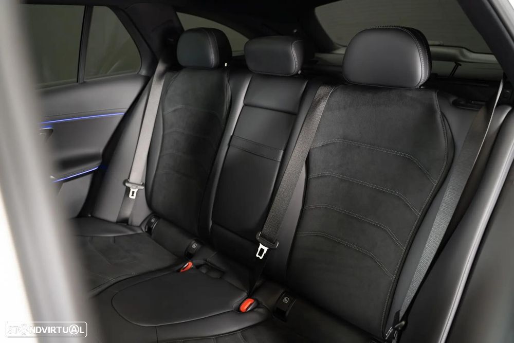 Mercedes-Benz E 300 - 49
