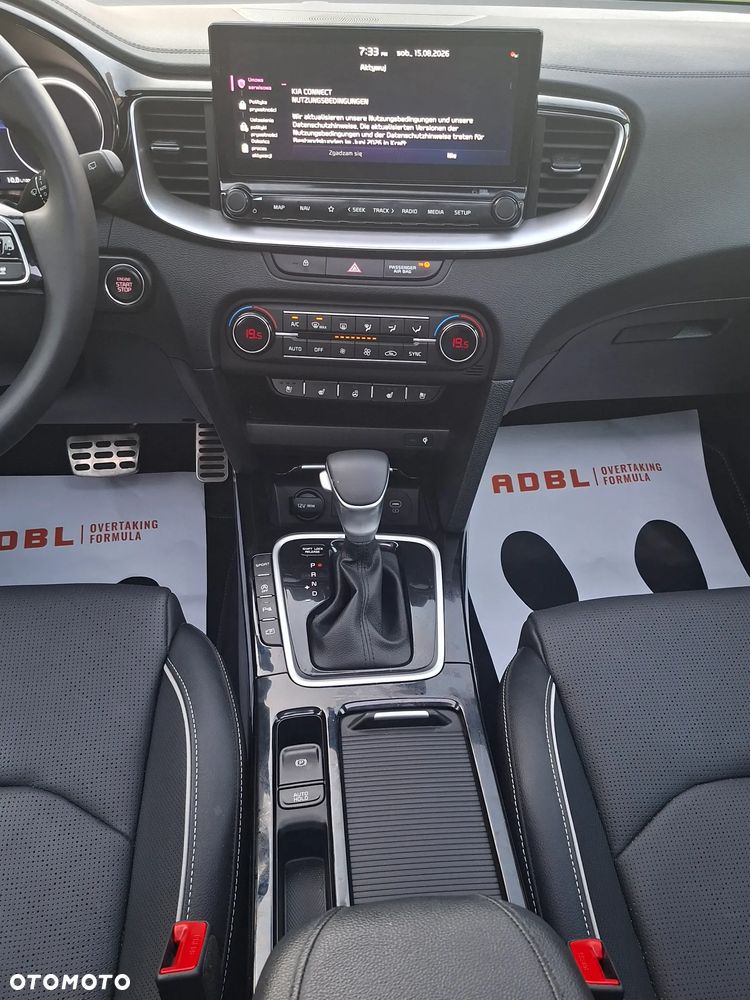 Kia XCeed - 8