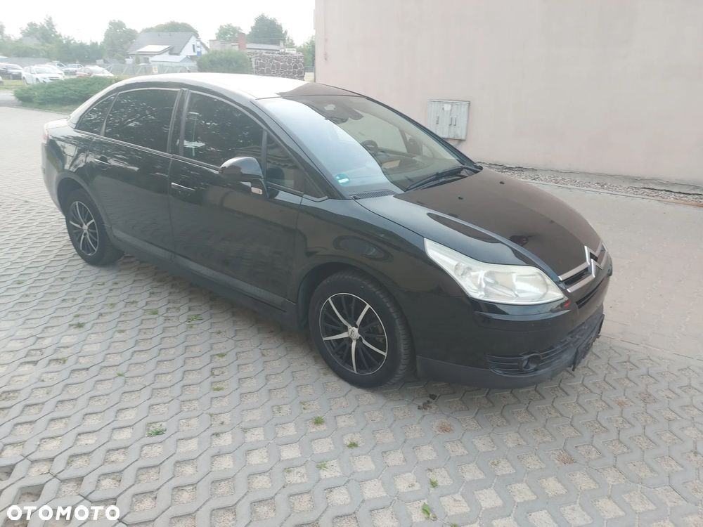 Citroën C4 HDi 110 FAP Tonic - 3