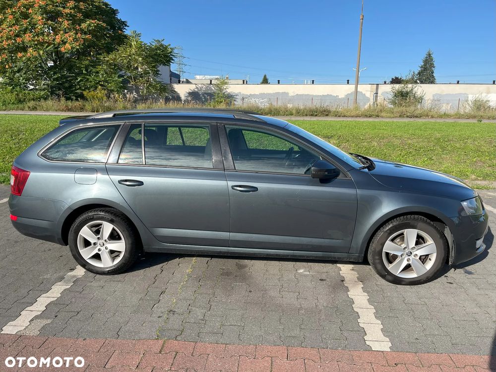 Skoda Octavia 1.6 TDI Ambition - 5