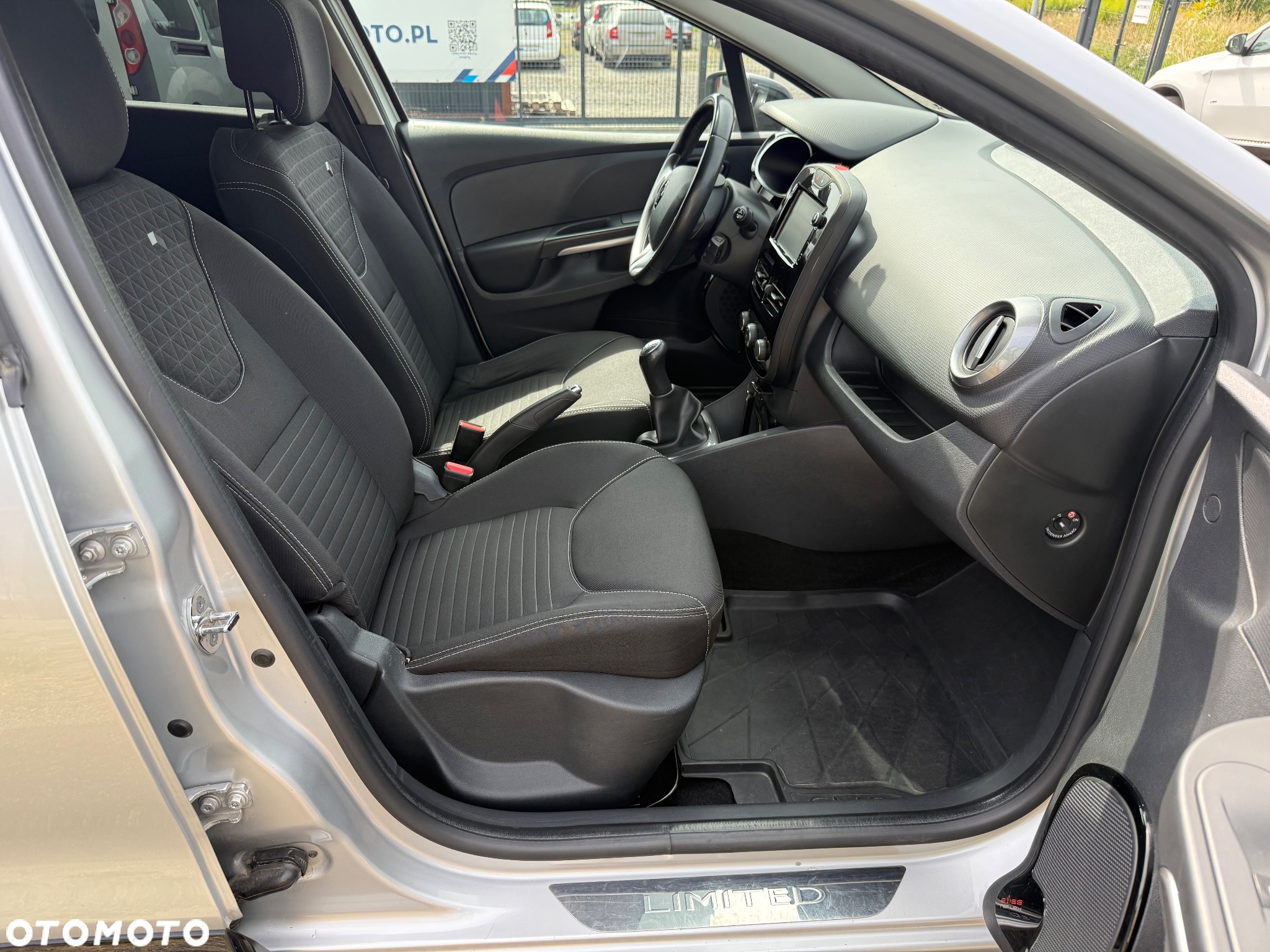 Renault Clio Grandtour Energy TCe 90 Start & Stop Limited - 29