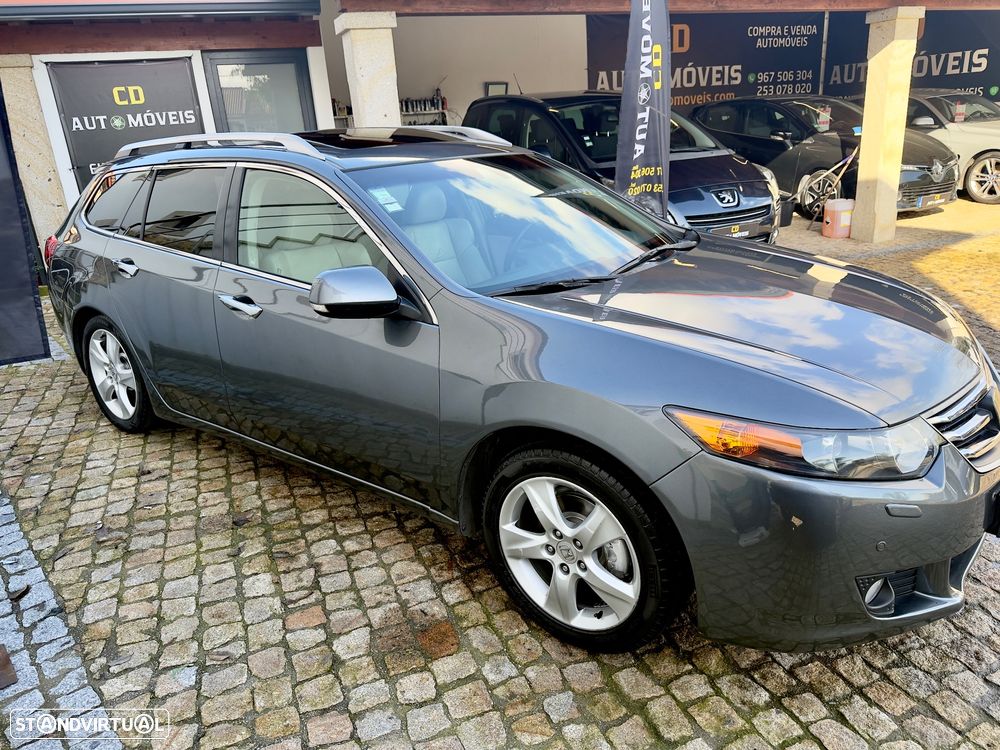 Honda Accord Tourer 2.2 i-DTEC Executive Navi E.Limitada - 29