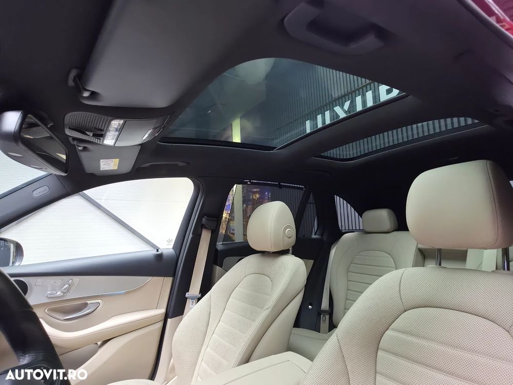 Mercedes-Benz GLC 250 4MATIC 9G-TRONIC AMG Line - 11