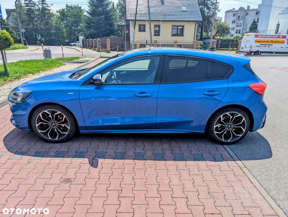 Ford Focus 1.5 EcoBoost Titanium ASS PowerShift - 1