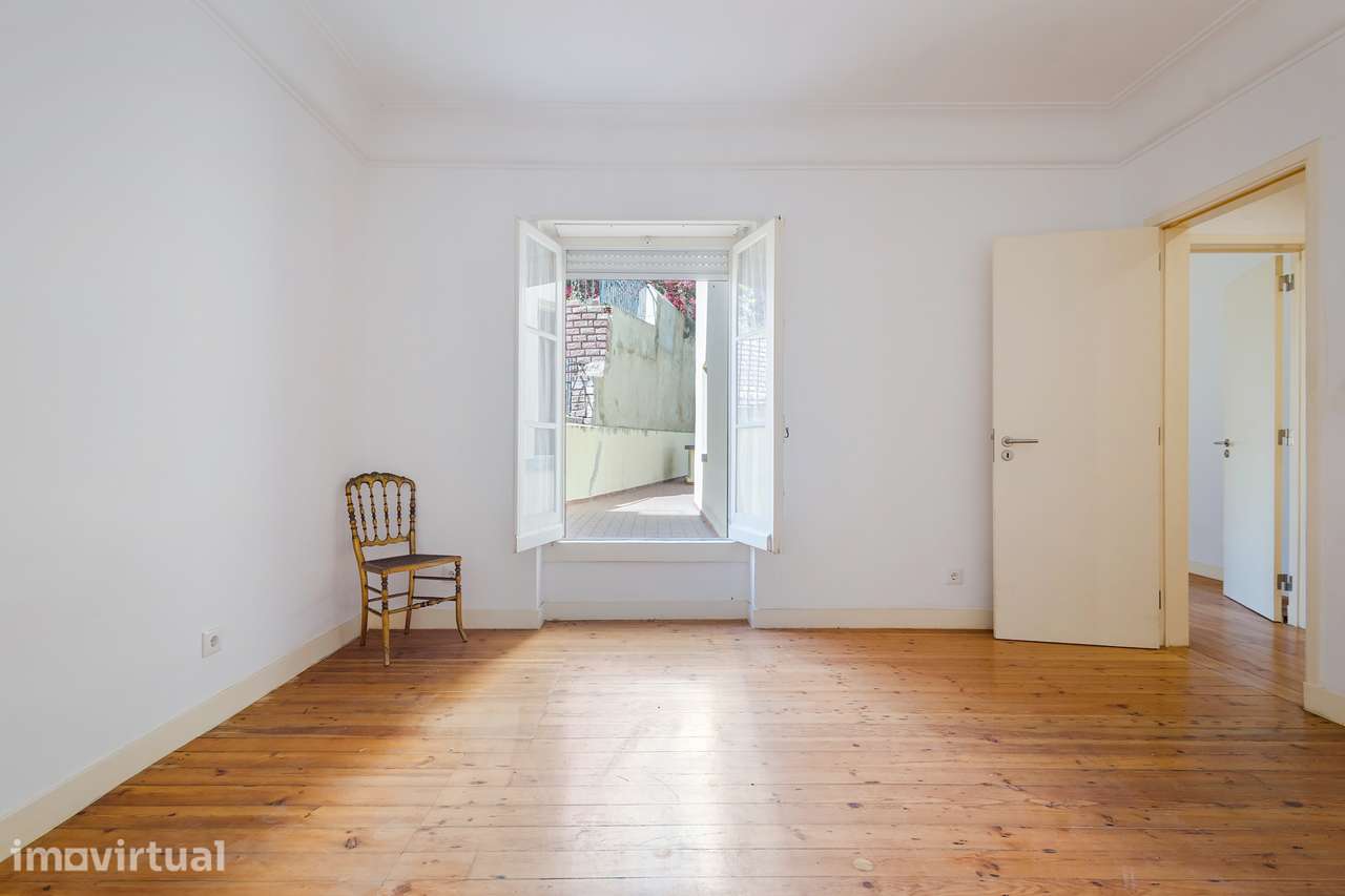 Apartamento T4 | Lapa - Grande imagem: 3/32