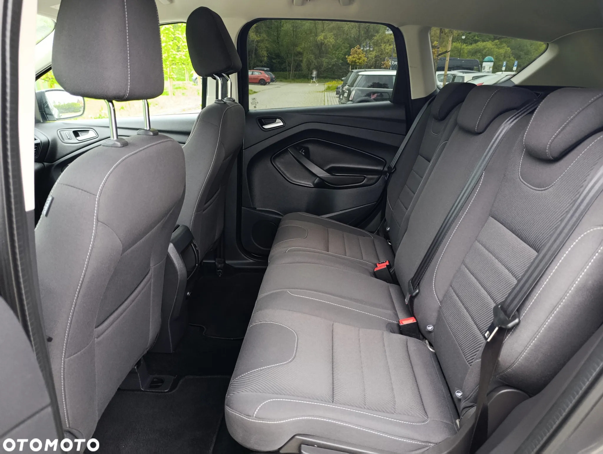 Ford Kuga 1.5 EcoBoost 4WD Trend - 14