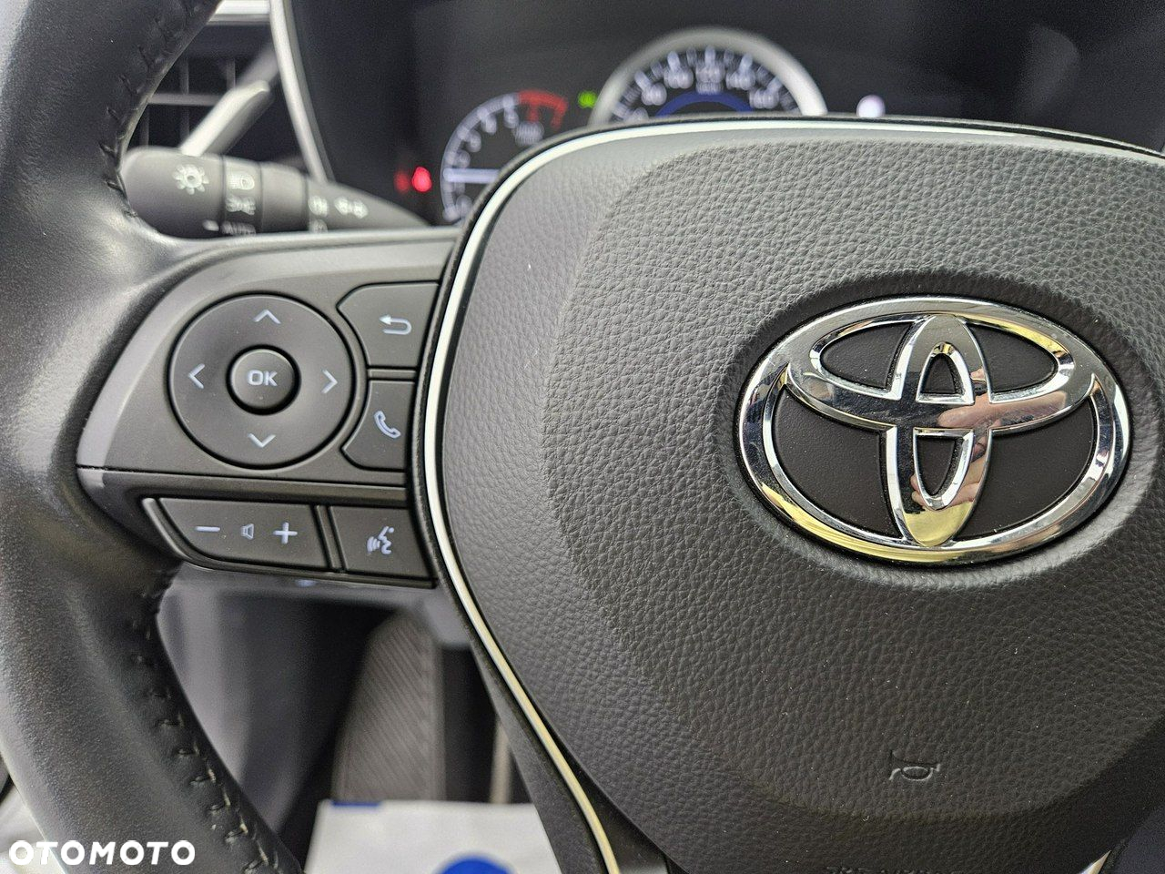 Toyota Corolla - 16