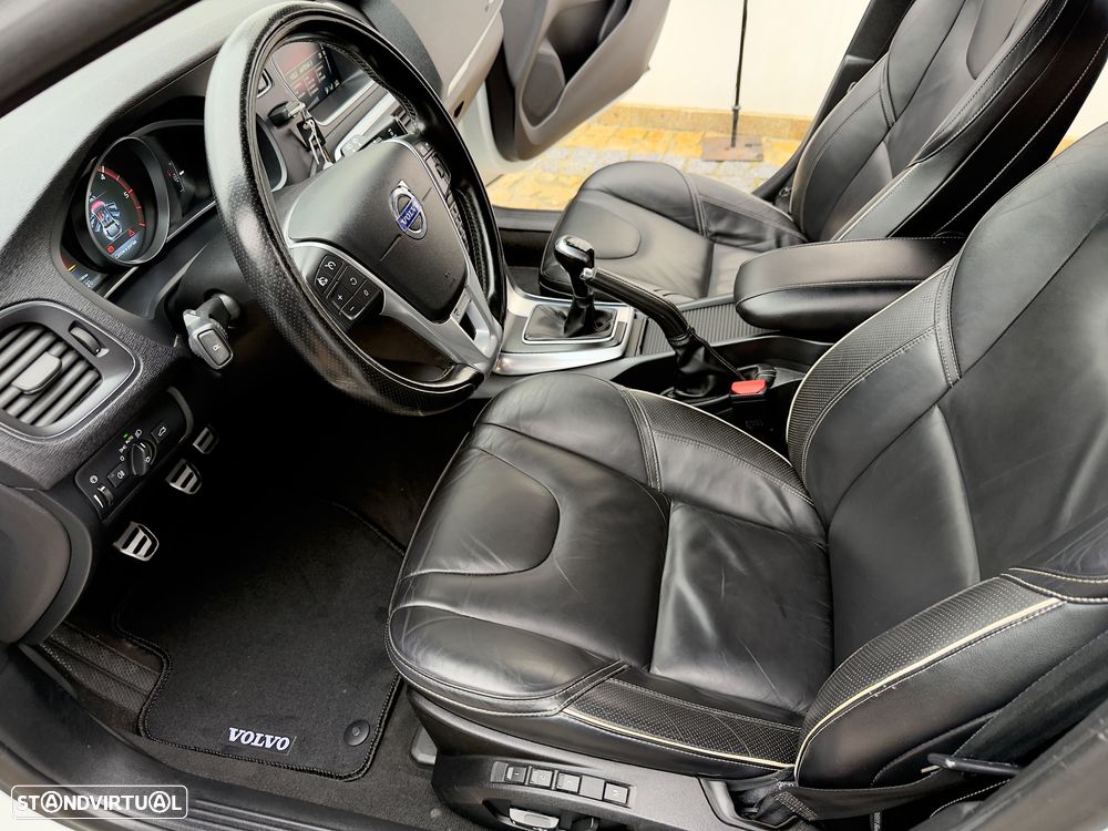 Volvo V40 D4 RDesign - 38