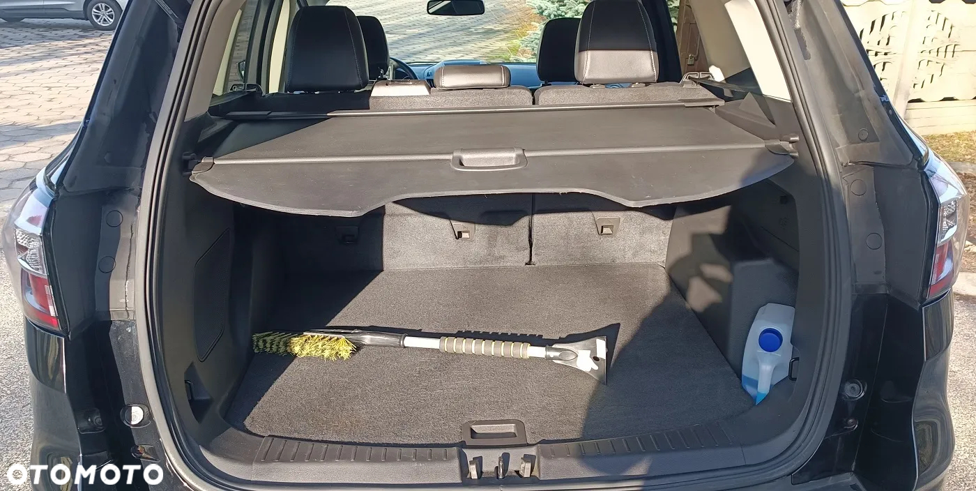 Ford Kuga - 6