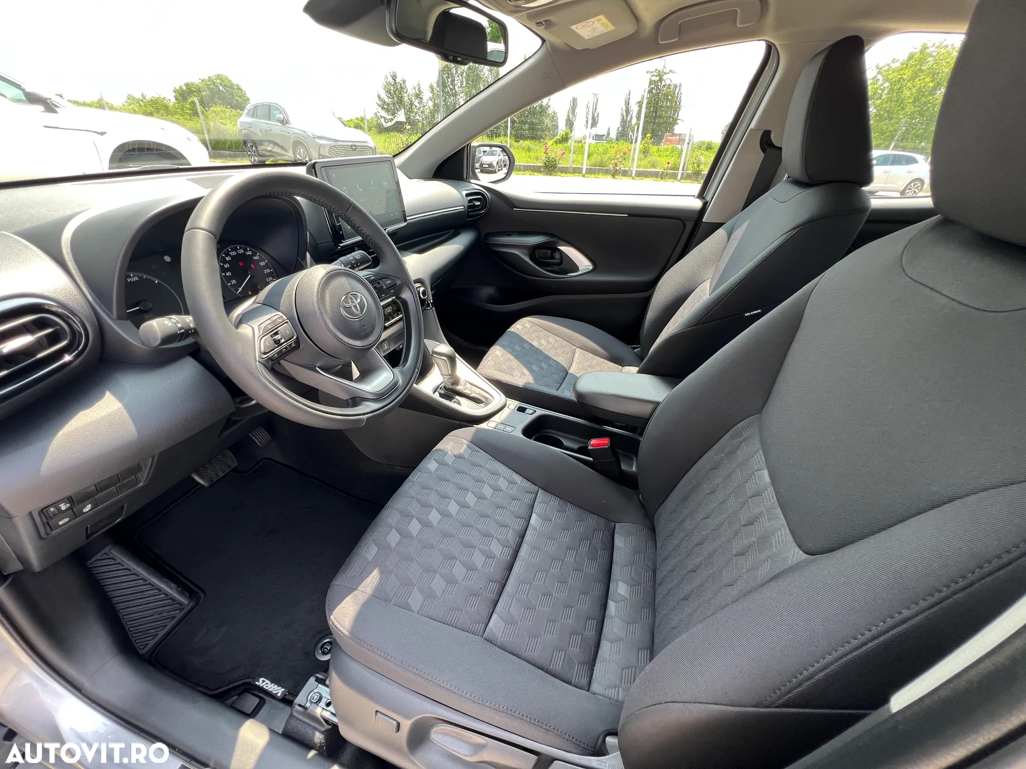 Toyota Yaris 1.5 116 CP HEV Active - 8